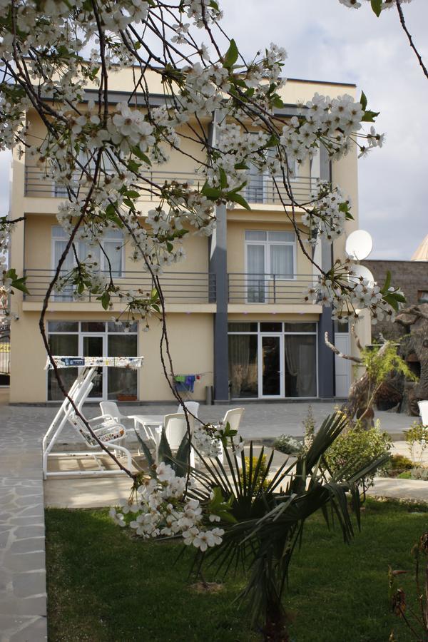 Hotel Liel Tiflis Exterior foto